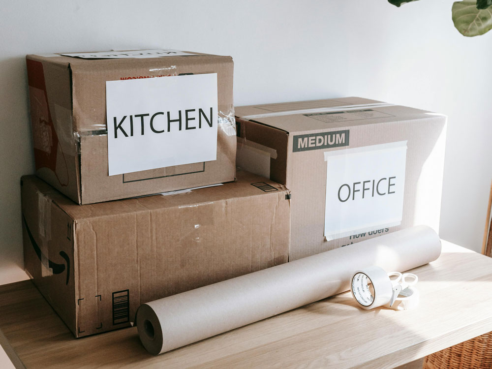 Moving home? I can help organise and box up your things and remove unwanted clutter.